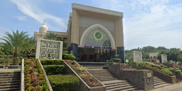 img of Masjid Agung Kalianda: Kebanggaan Lampung Selatan